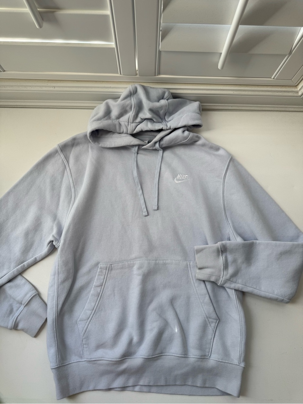 Nike Unisex Light Blue Pullover Hoodie – Size Medium